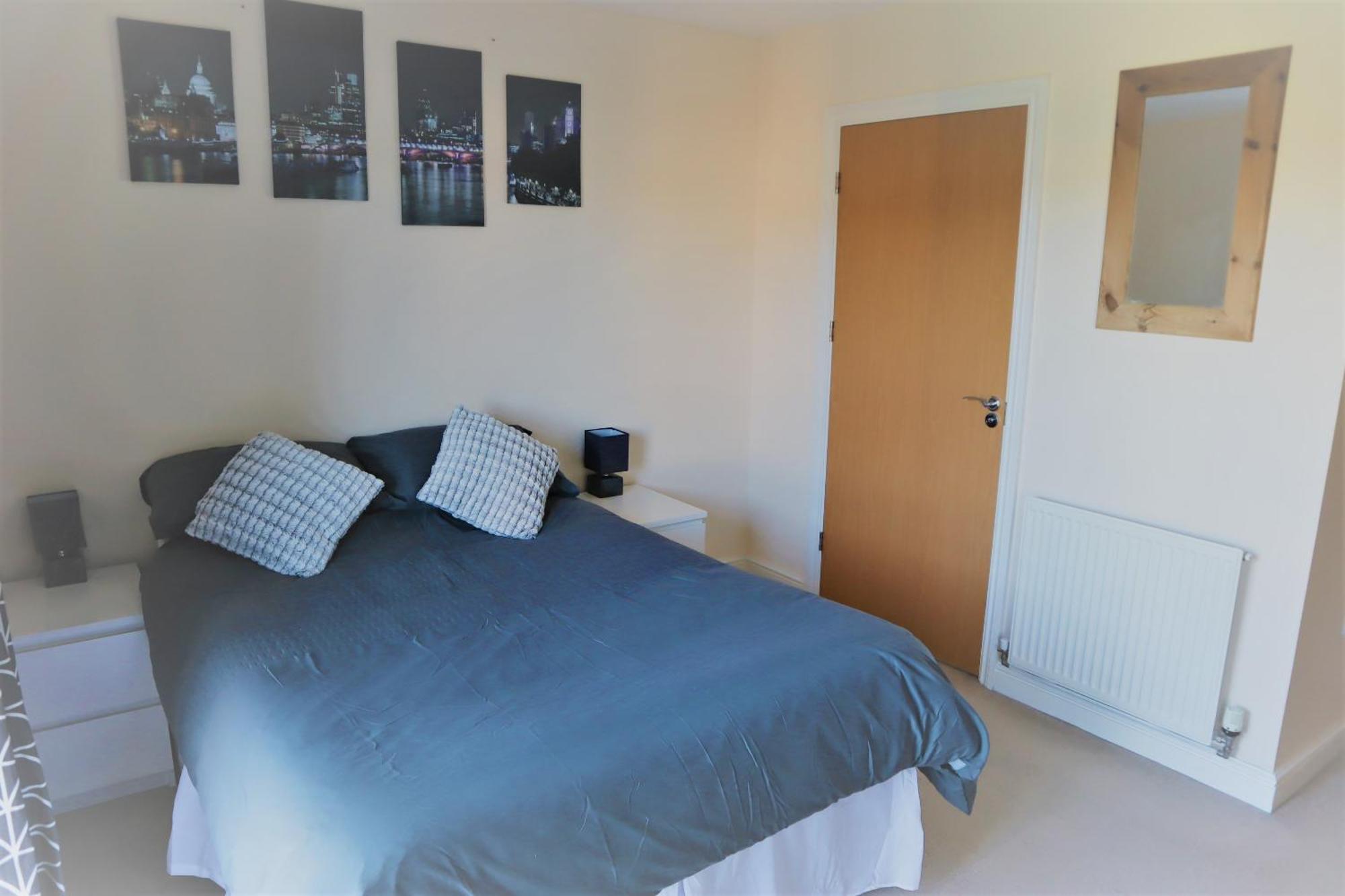 2Br Apt In Crawley W Parking - Near Gatwick Apartment Luaran gambar